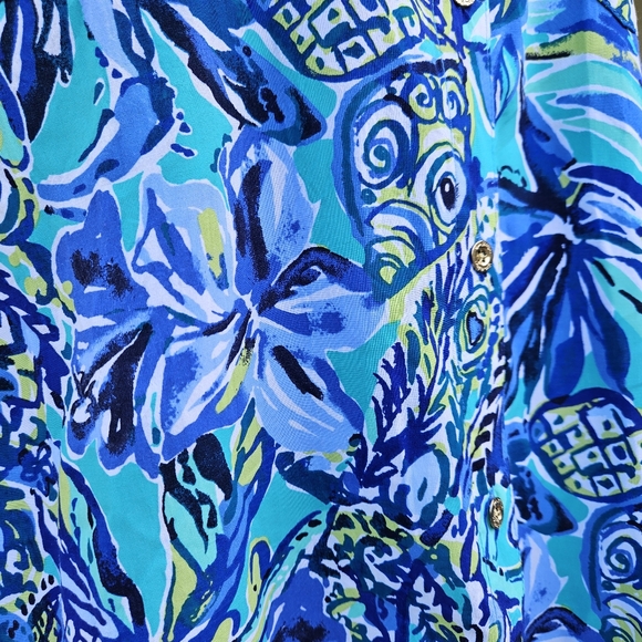 Lilly Pulitzer Sea View Button Down Top Medium - Picture 5 of 8